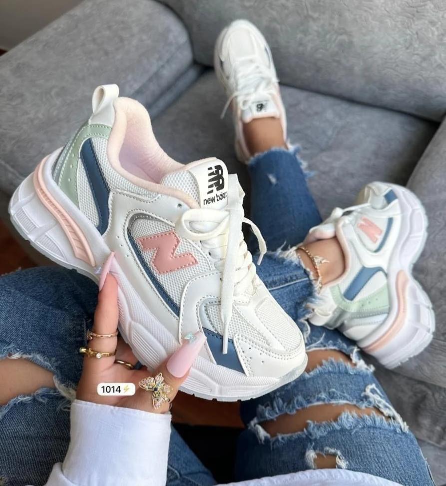 NEW BALANCE CLOUD
