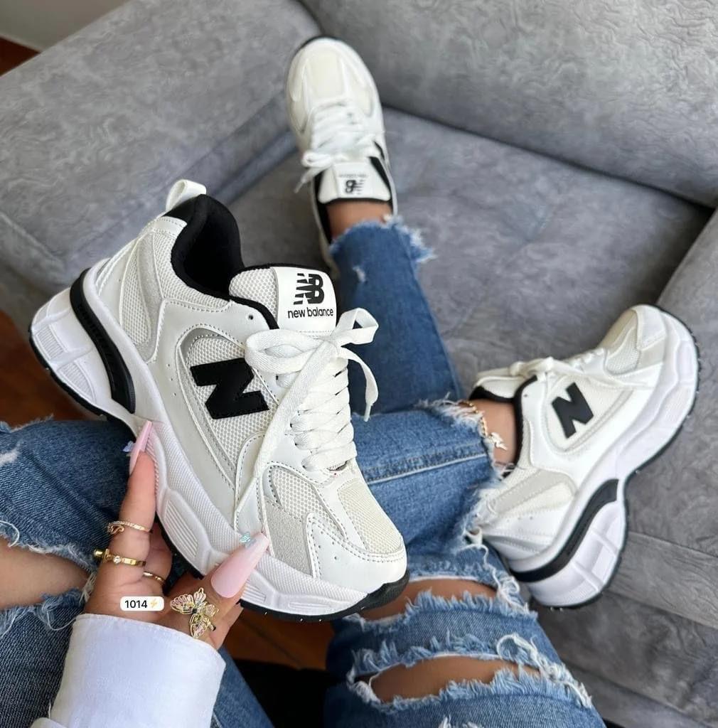 NEW BALANCE CLOUD